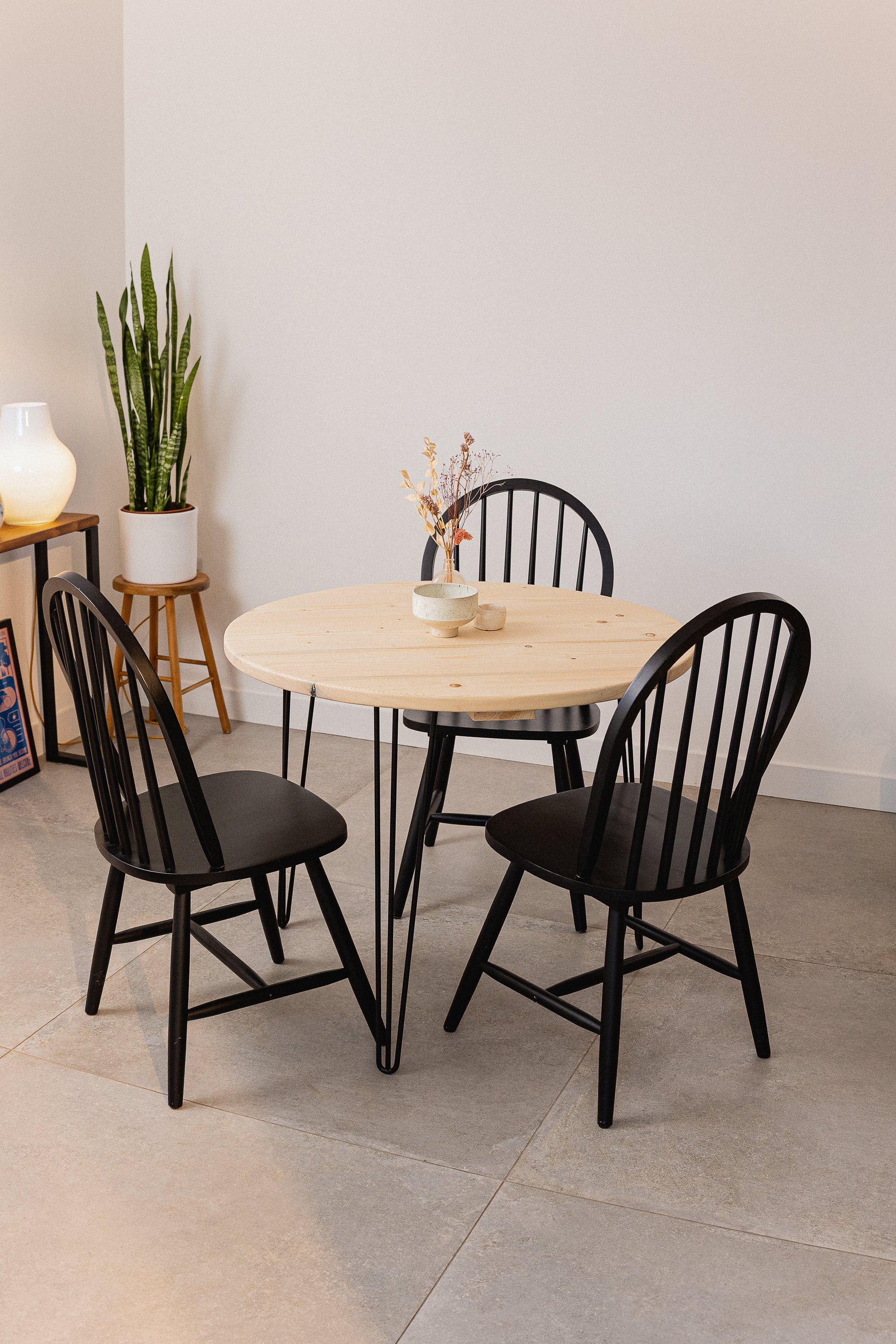 Round Dining Table - Pastos Co