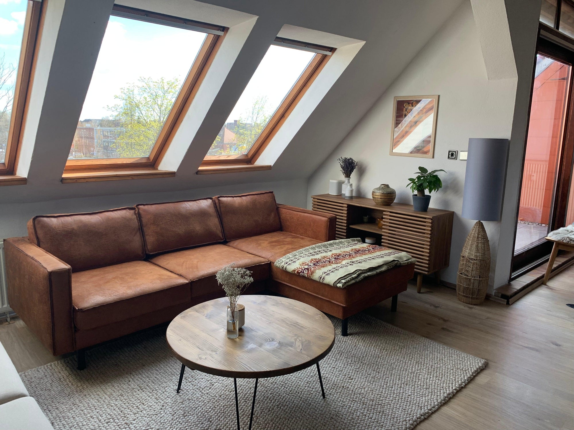 Round Coffee Table - Pastos Co