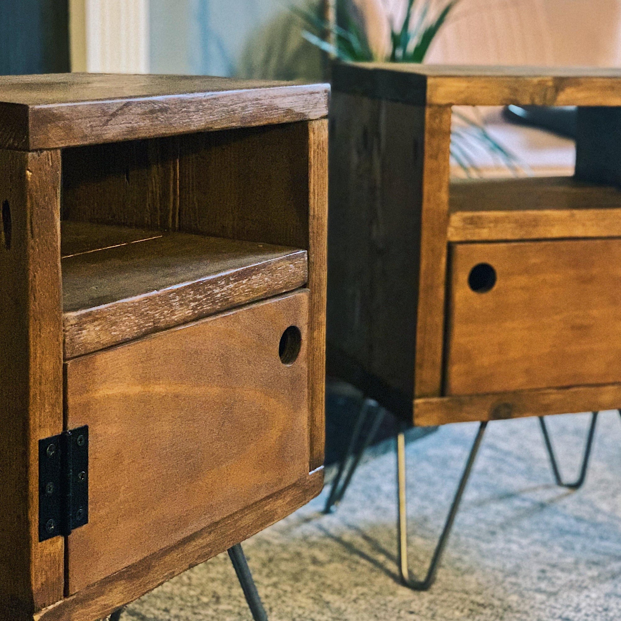 Bedside Cabinet - Pastos Co